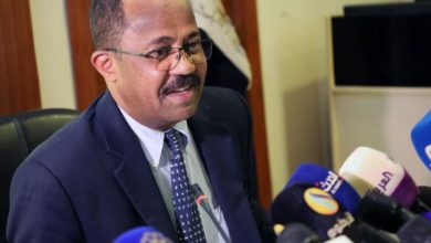 وزير الصحة السوداني اكرم علي التوم