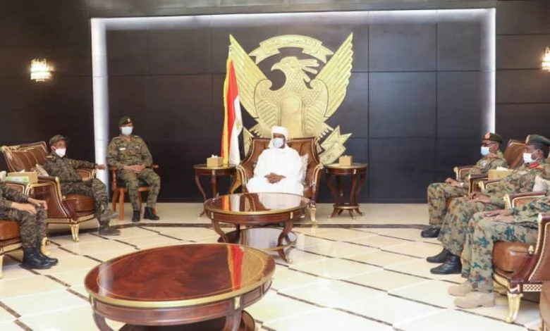 البرهان في القيادة العامة