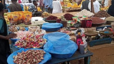 التجار في الاسواق