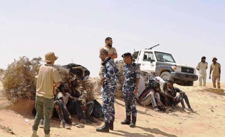 السلطات الليبية تمنع دخول النازحين السودانيين وتعمّق معاناتهم