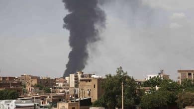 الجيش السوداني يقصف الخرطوم براً وجواً.. و260 قتيلاً في الفاشر